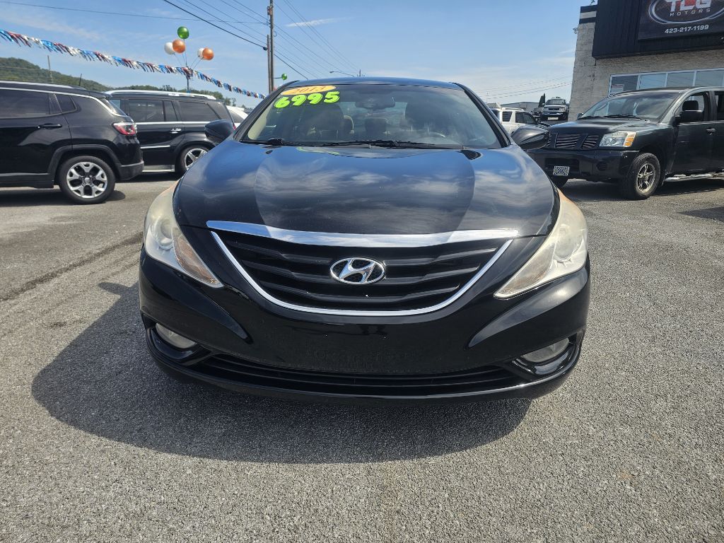 Photo 2 of this HYUNDAI SONATA