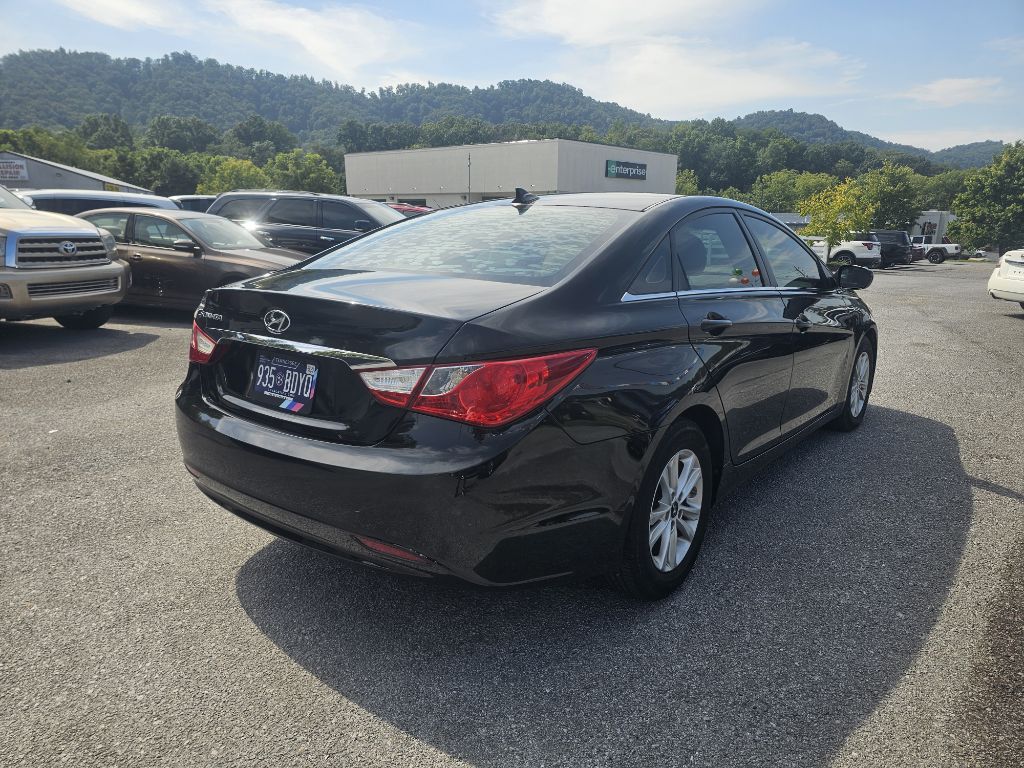 Photo 4 of this HYUNDAI SONATA