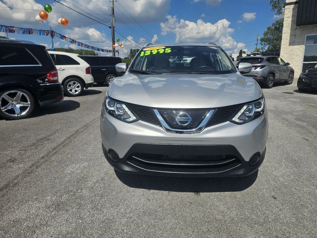 Photo 5 of this NISSAN ROGUE SPORT