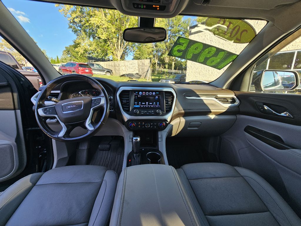 Photo 8 of this GMC ACADIA