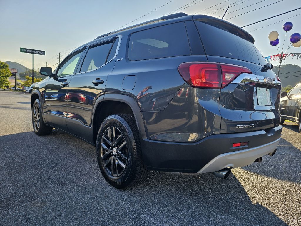 Photo 6 of this GMC ACADIA