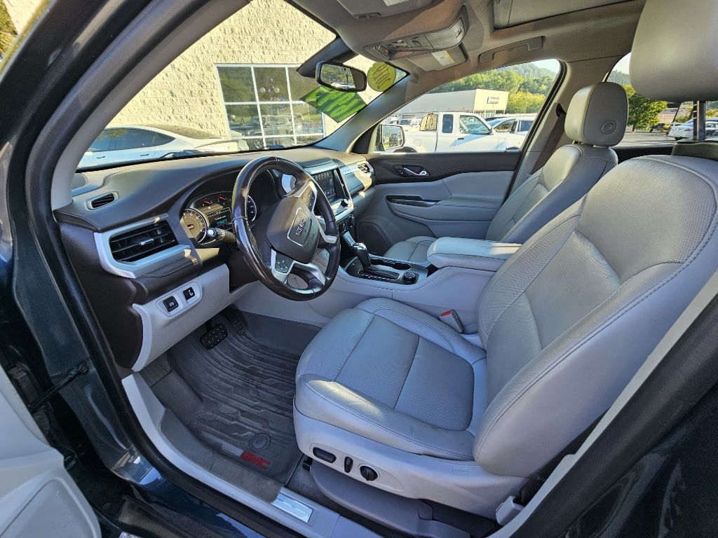 Photo 7 of this GMC ACADIA