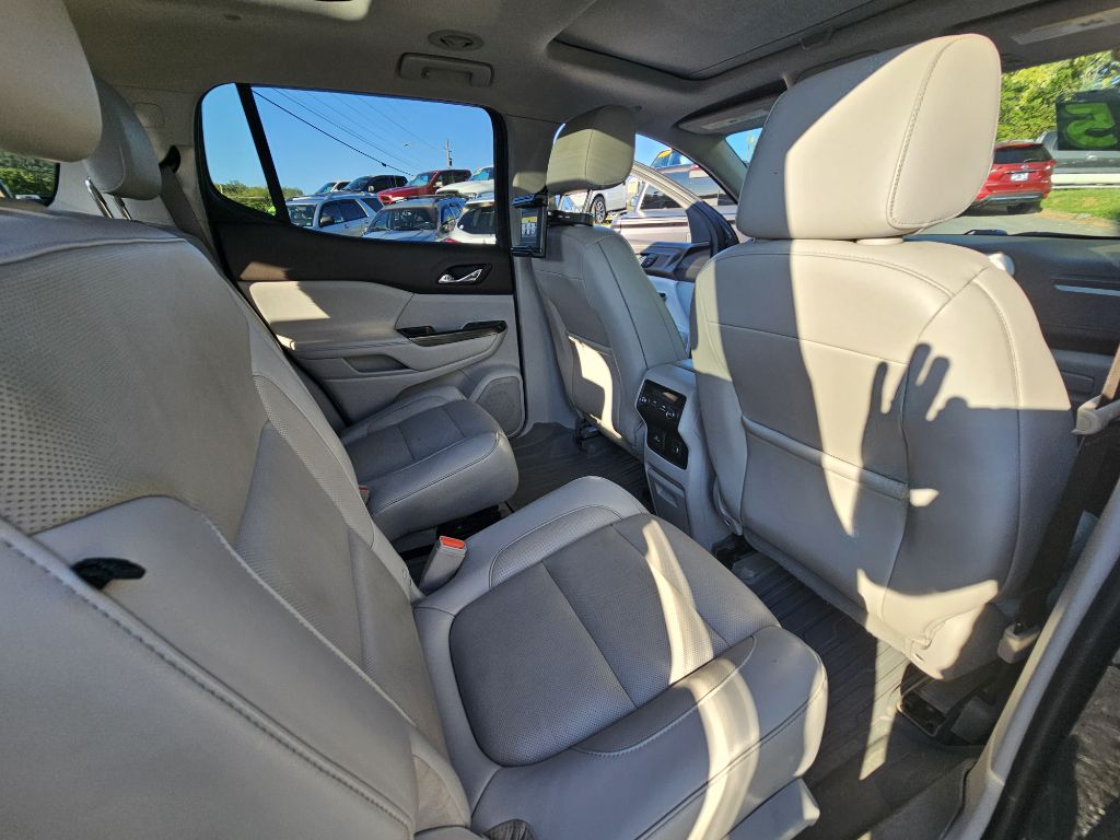 Photo 12 of this GMC ACADIA