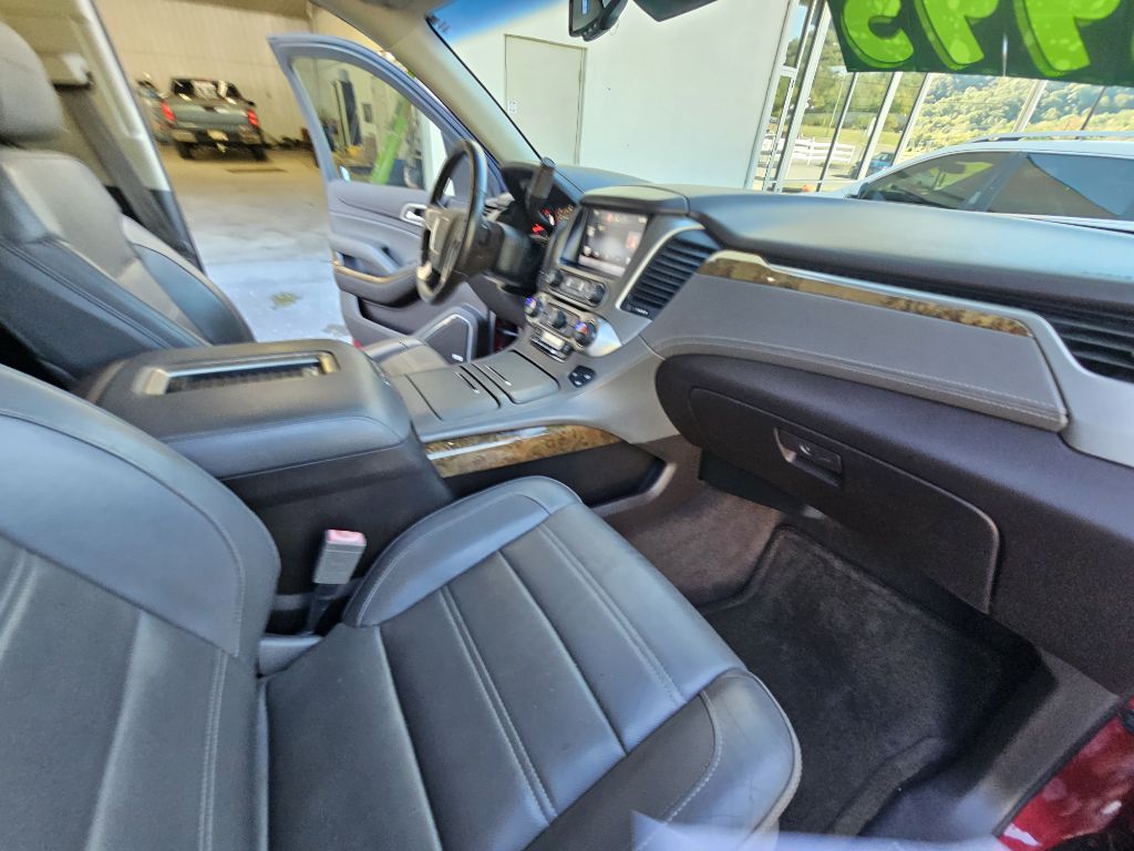 Photo 11 of this GMC YUKON