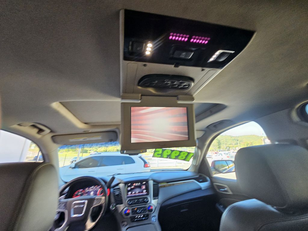 Photo 12 of this GMC YUKON