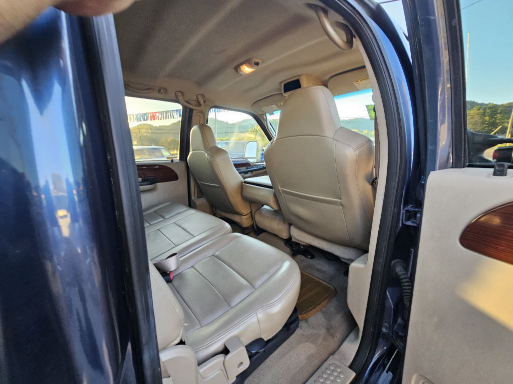 Photo 9 of this FORD F-250 SUPER DUT