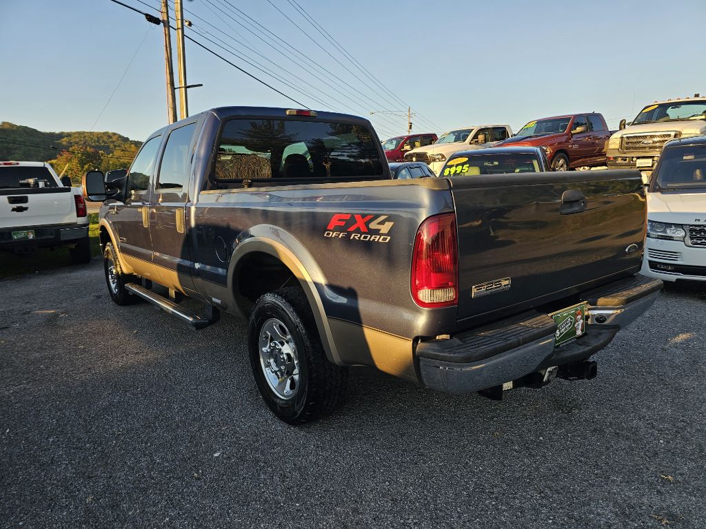 Photo 6 of this FORD F-250 SUPER DUT