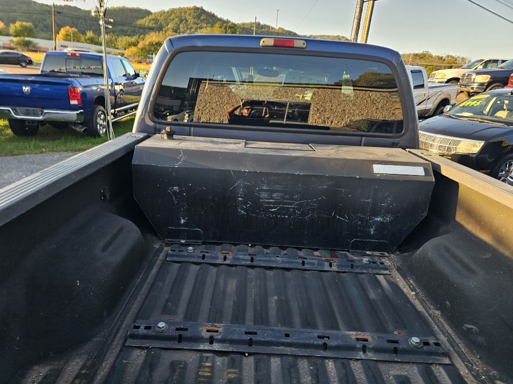 Photo 15 of this FORD F-250 SUPER DUT