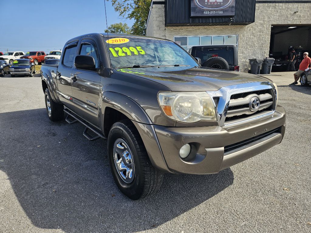 Photo 3 of this TOYOTA TACOMA
