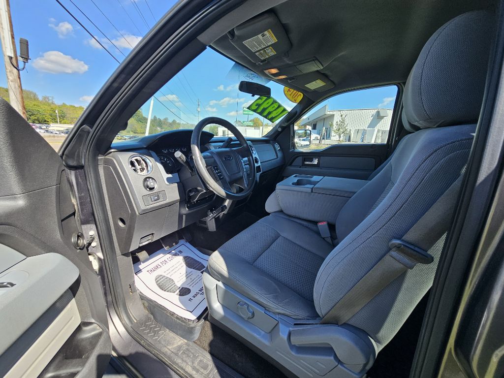 Photo 7 of this FORD F-150