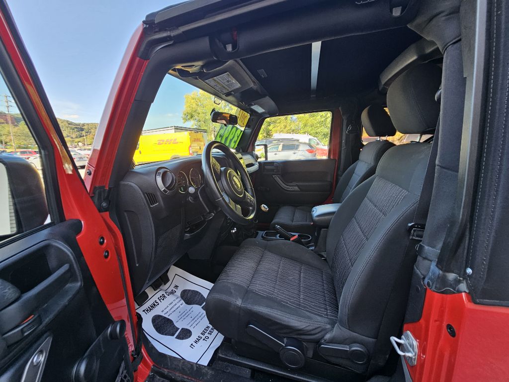 Photo 6 of this JEEP WRANGLER