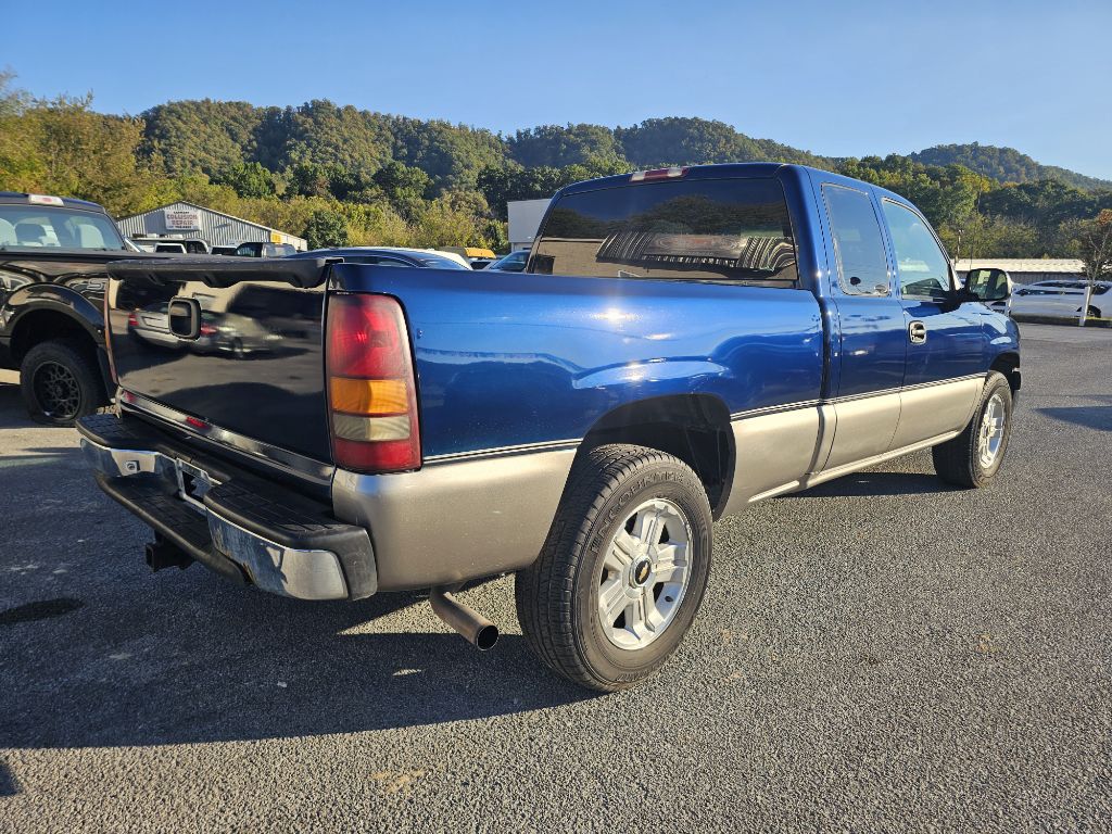 Photo 5 of this CHEVROLET SILVERADO 1500