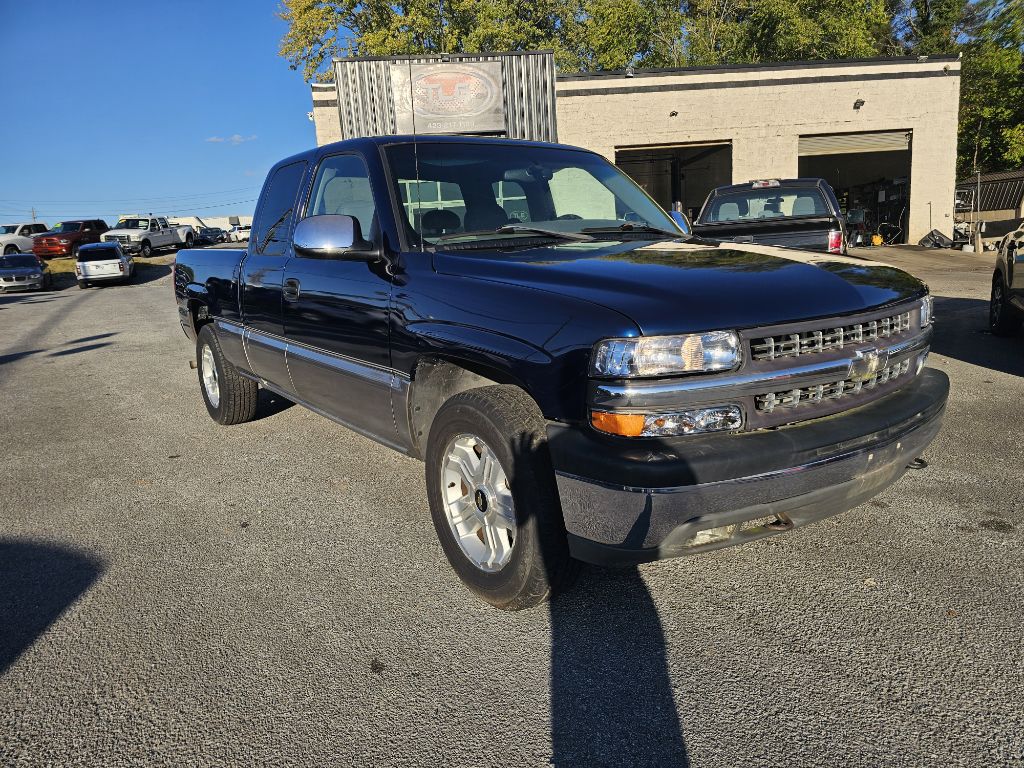Photo 2 of this CHEVROLET SILVERADO 1500