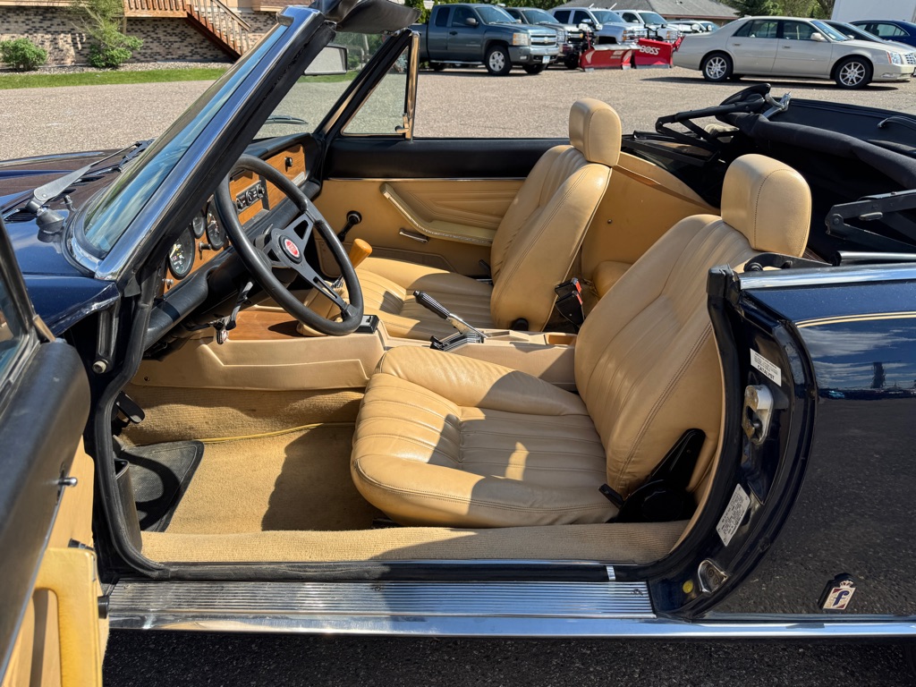 Photo 36 of this FIAT SPIDER
