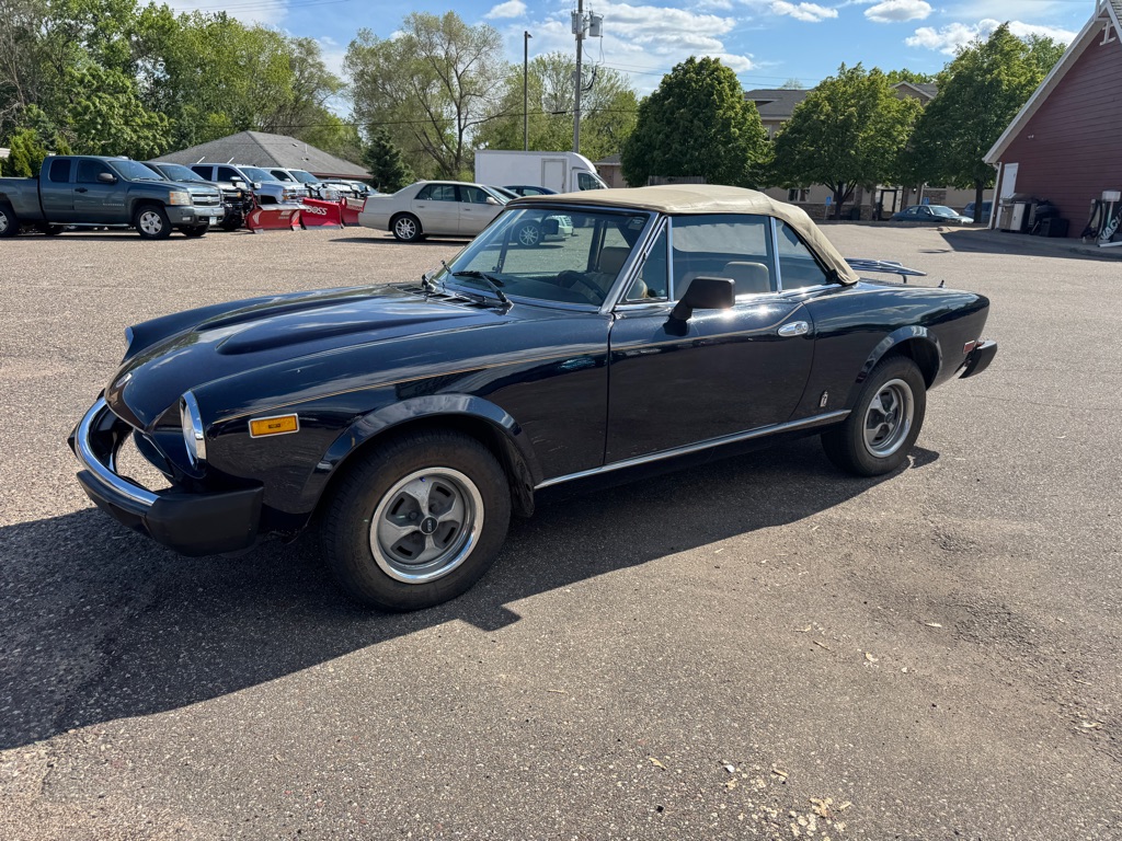 Photo 26 of this FIAT SPIDER