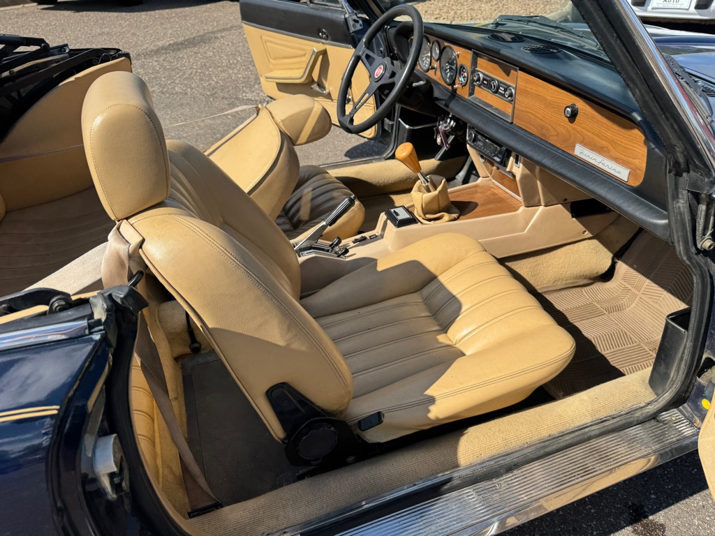 Photo 44 of this FIAT SPIDER