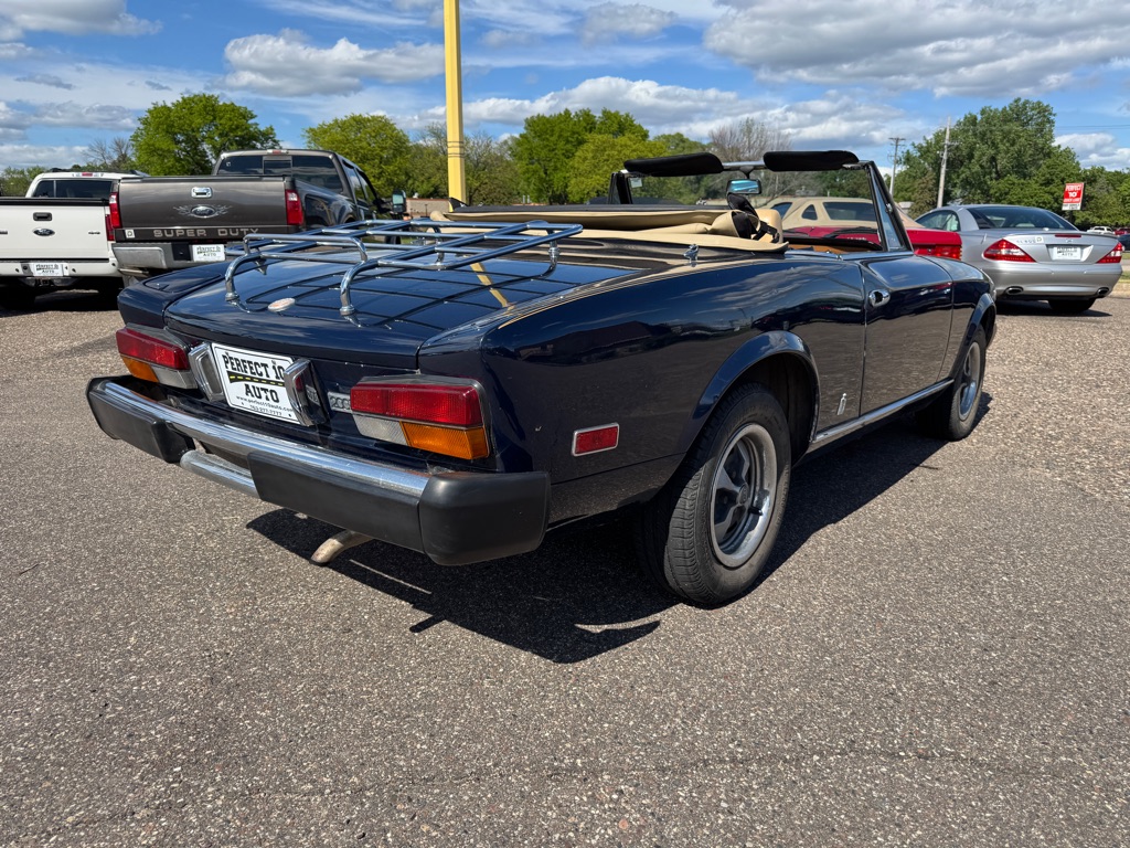 Photo 6 of this FIAT SPIDER