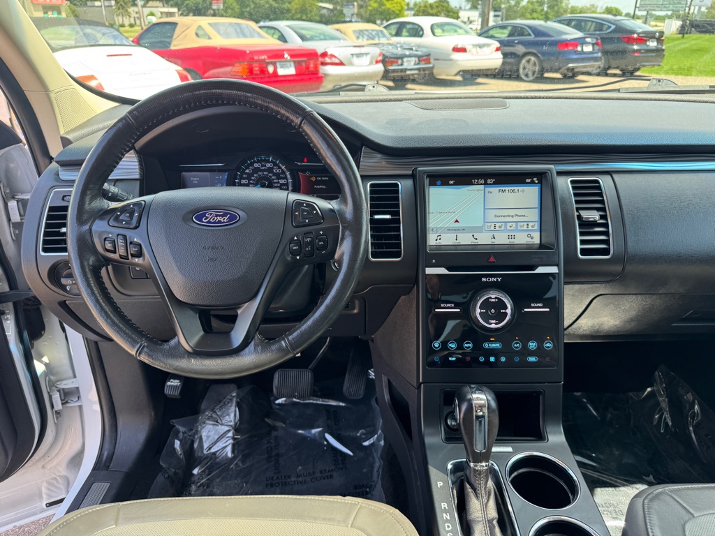 Photo 39 of this FORD FLEX