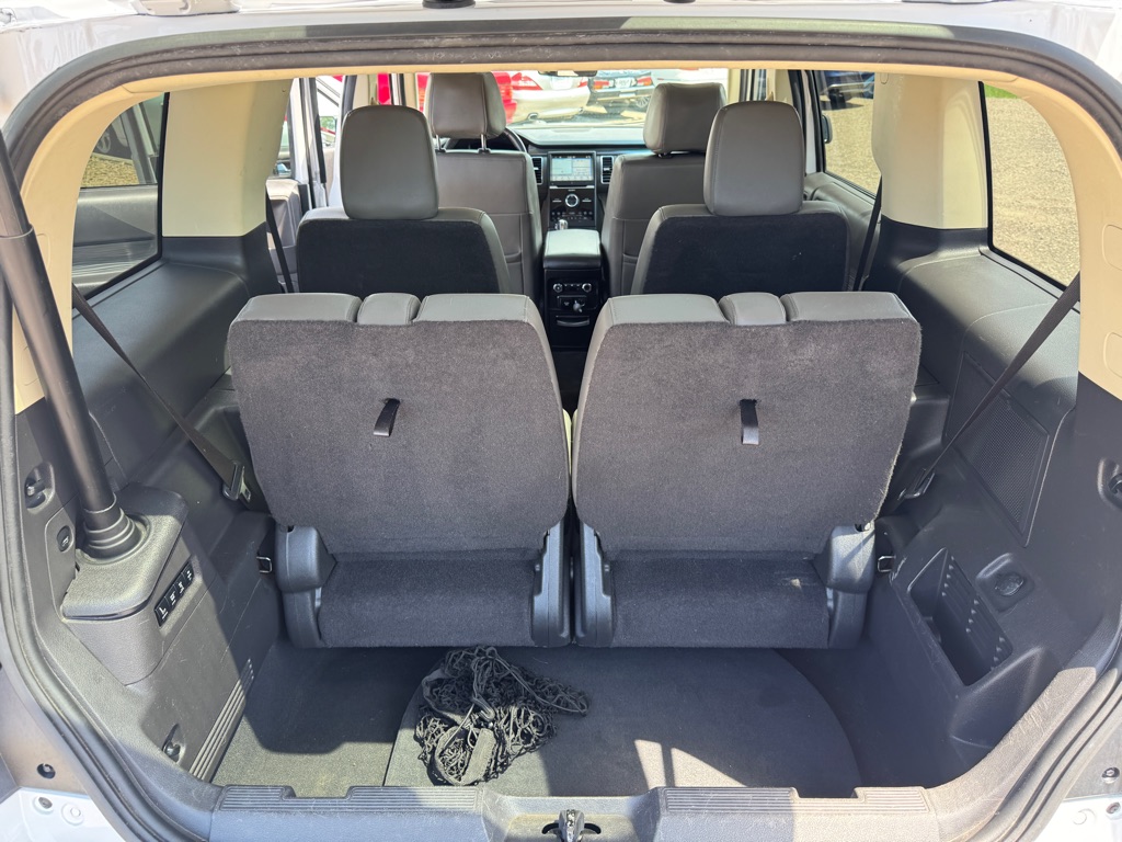 Photo 26 of this FORD FLEX