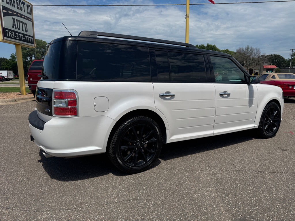 Photo 5 of this FORD FLEX