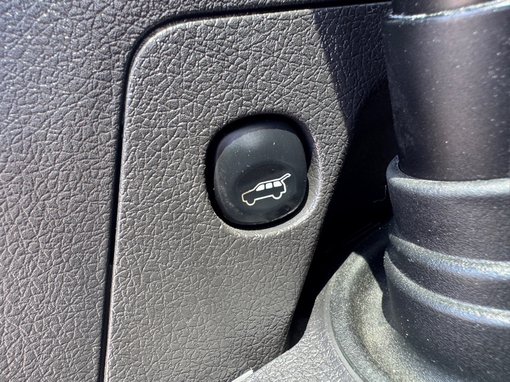 Photo 29 of this FORD FLEX
