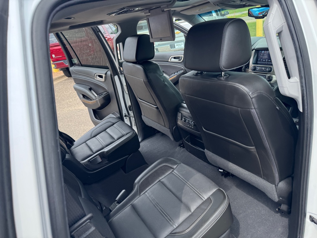 Photo 36 of this GMC YUKON