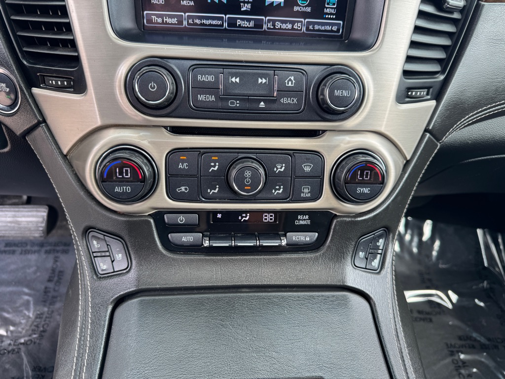 Photo 47 of this GMC YUKON