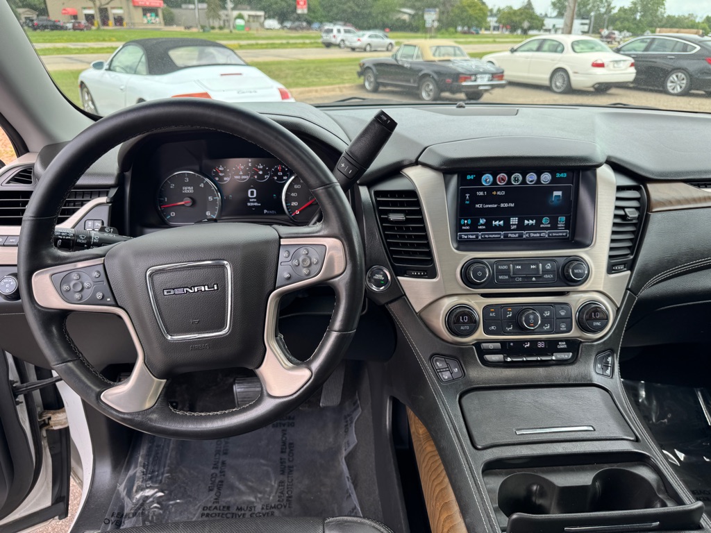 Photo 45 of this GMC YUKON