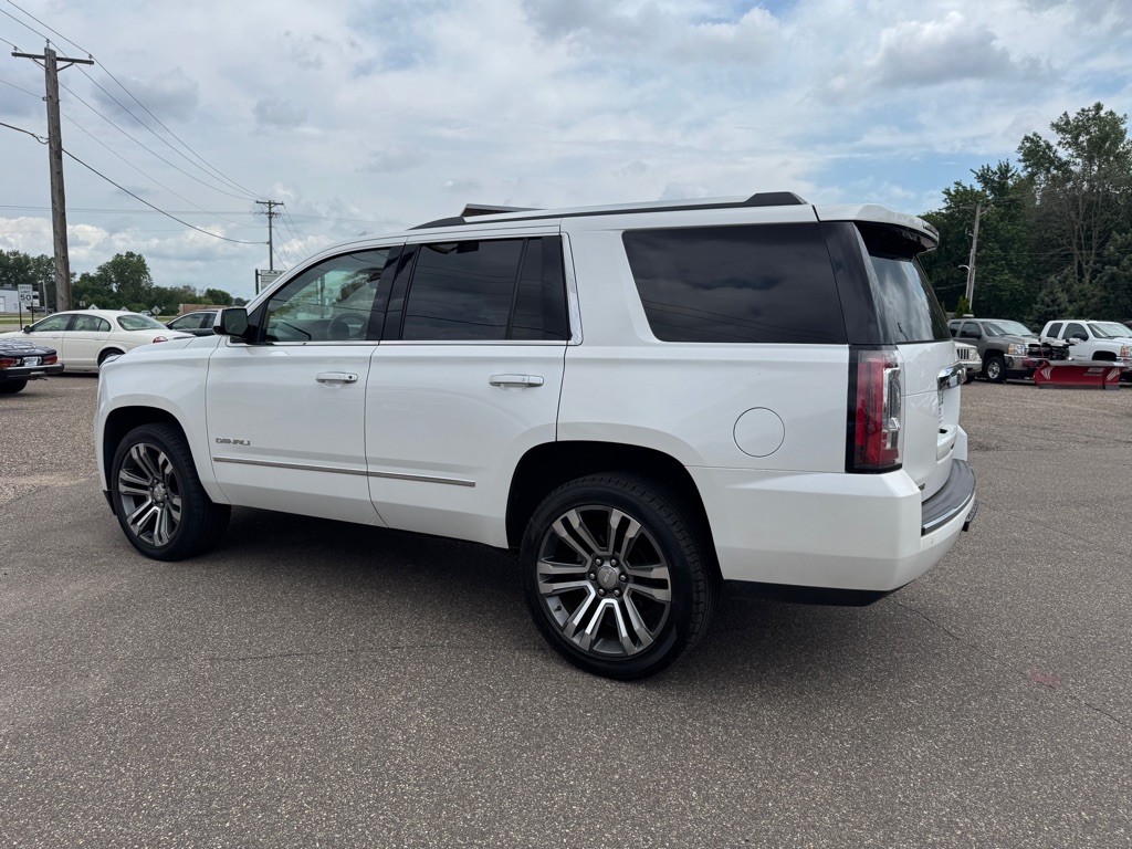 Photo 10 of this GMC YUKON