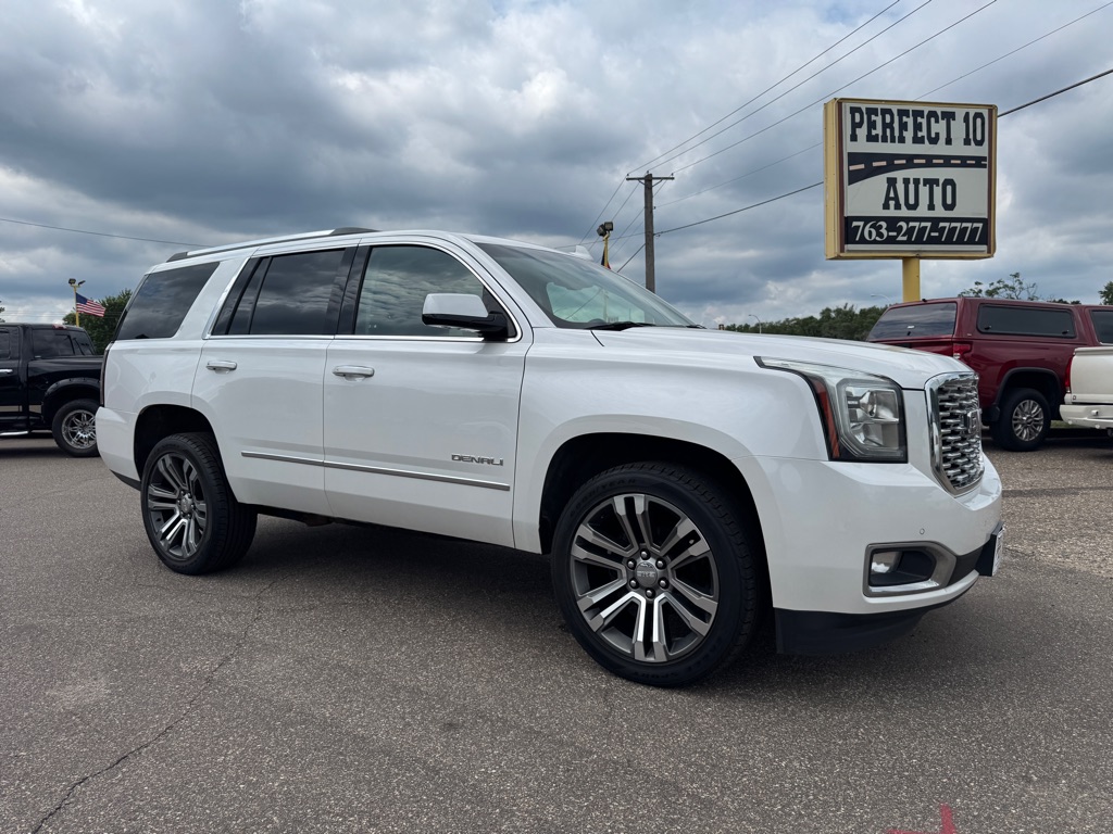 Photo 2 of this GMC YUKON
