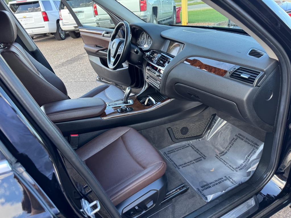 Photo 32 of this BMW X3