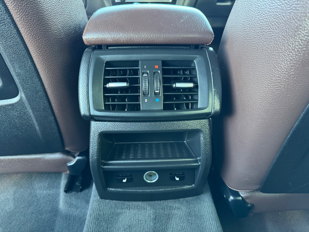 Photo 35 of this BMW X3