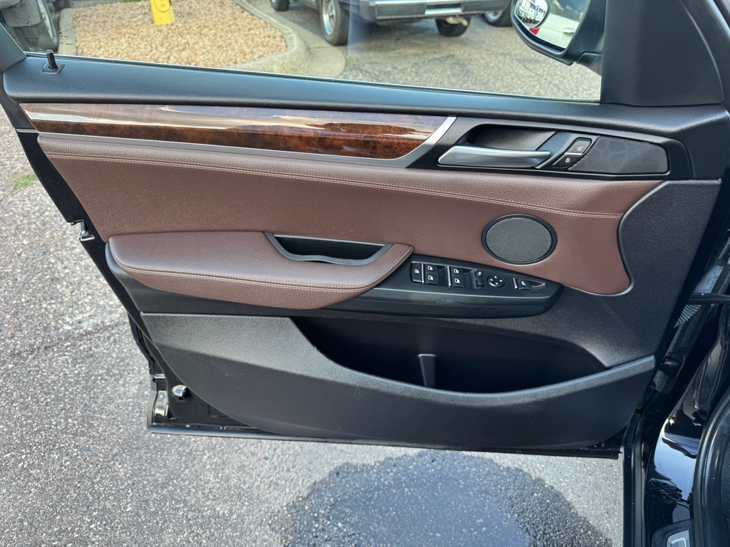 Photo 19 of this BMW X3