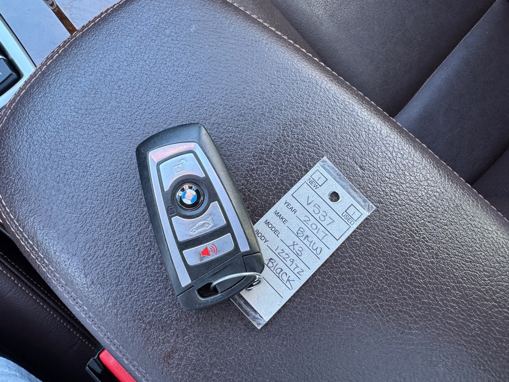Photo 39 of this BMW X3