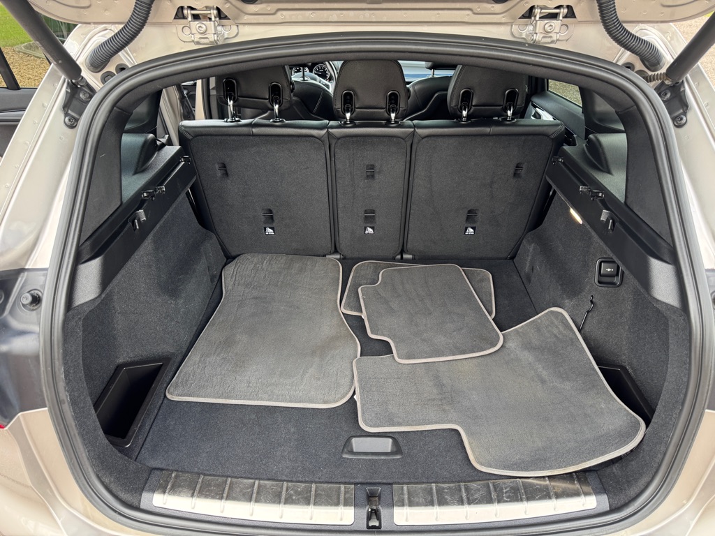 Photo 24 of this BMW X1