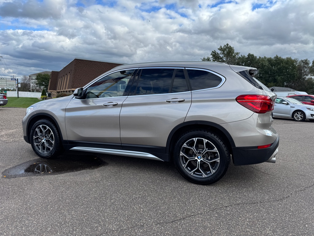 Photo 8 of this BMW X1