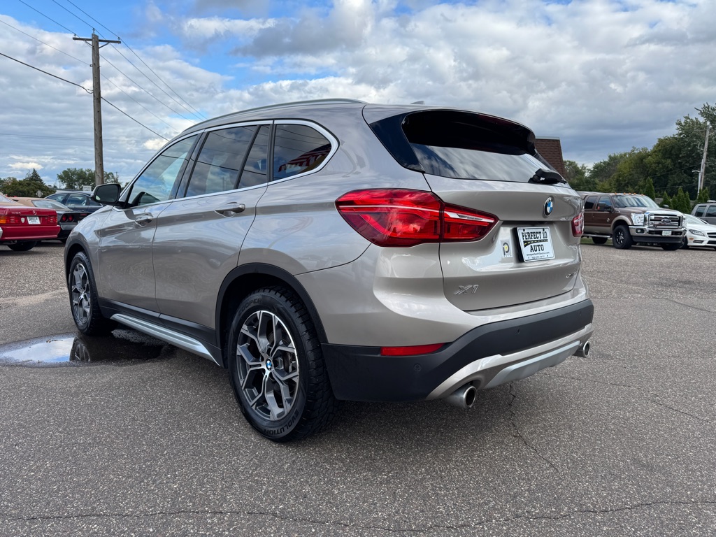 Photo 7 of this BMW X1