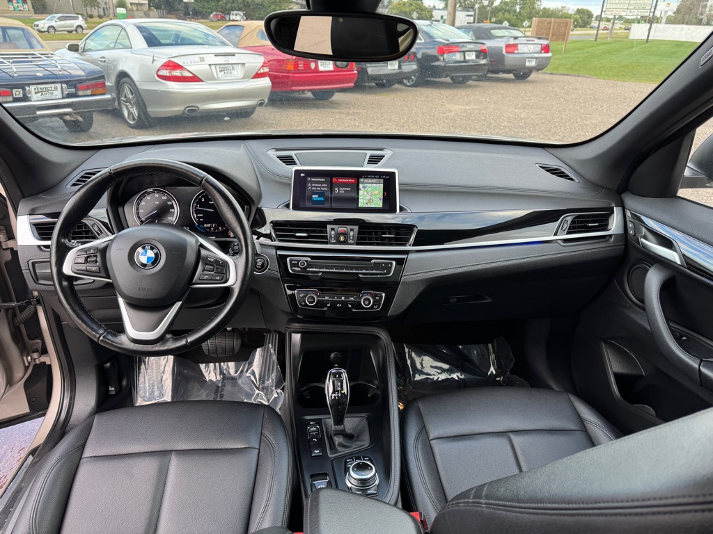 Photo 35 of this BMW X1