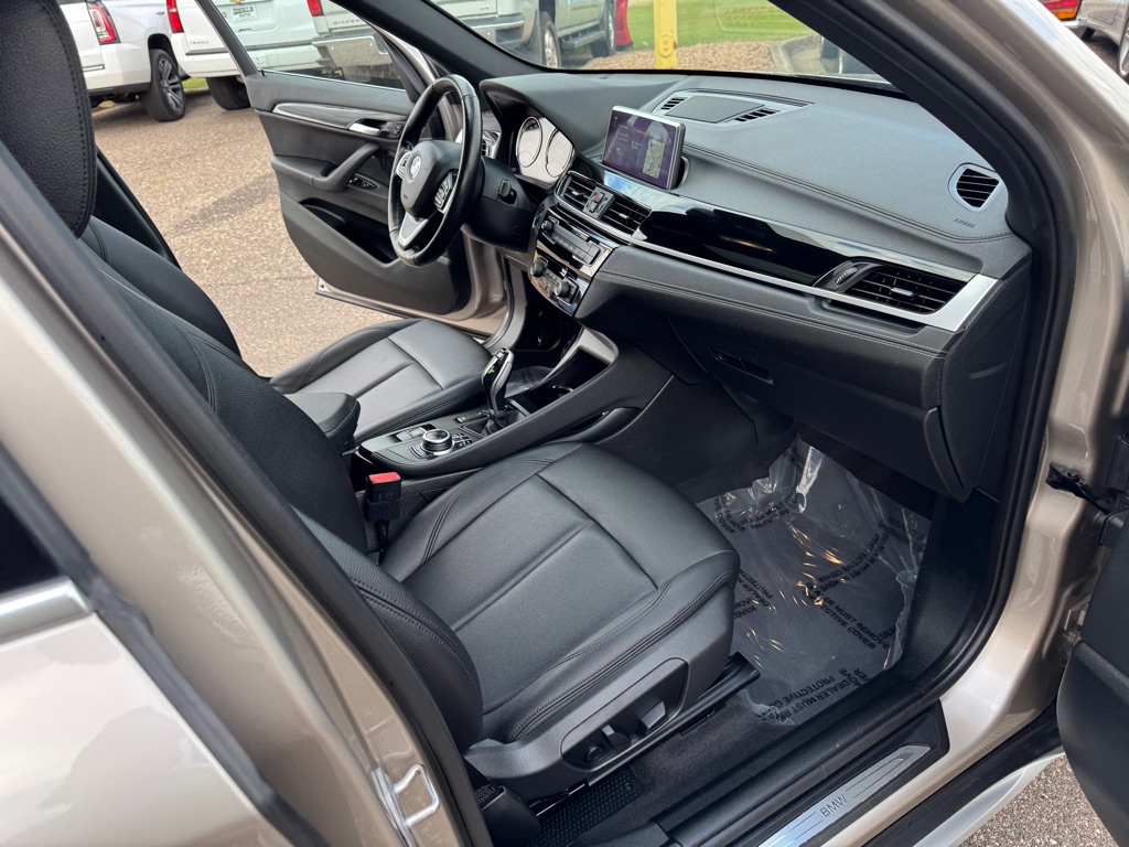Photo 31 of this BMW X1