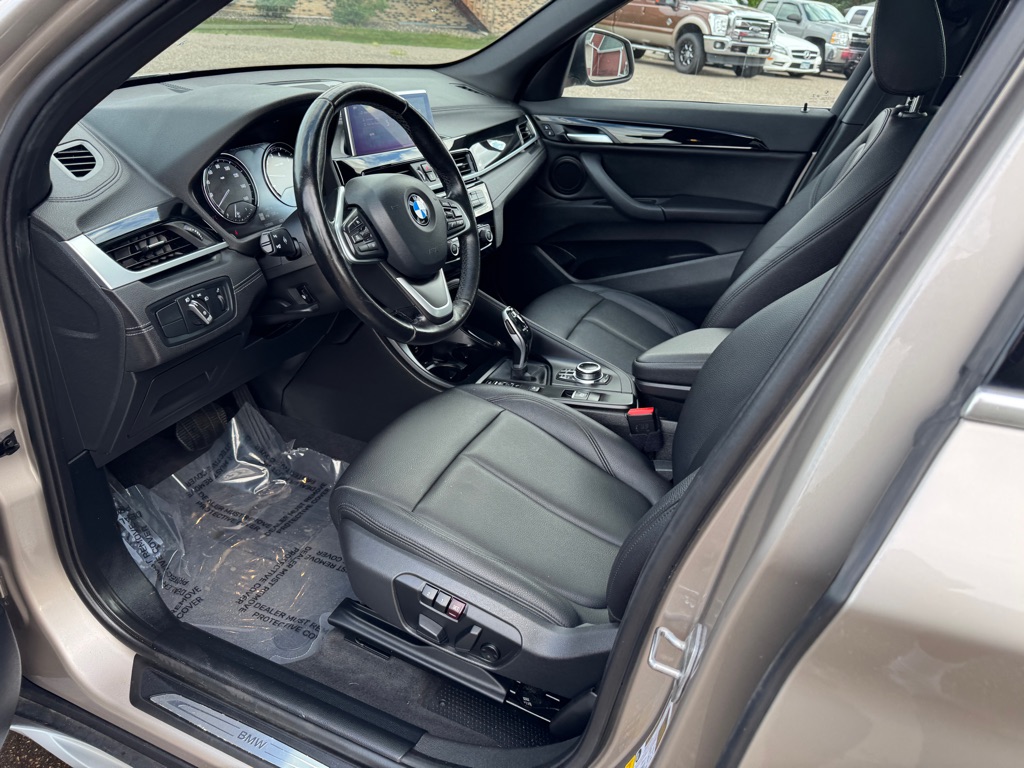 Photo 17 of this BMW X1