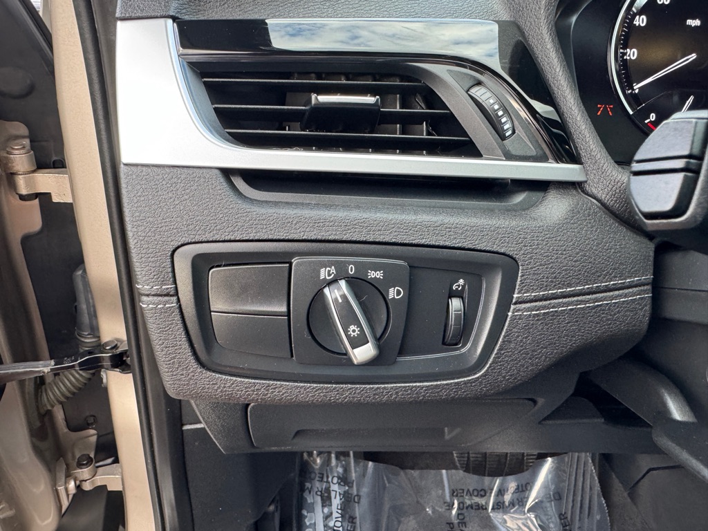 Photo 56 of this BMW X1