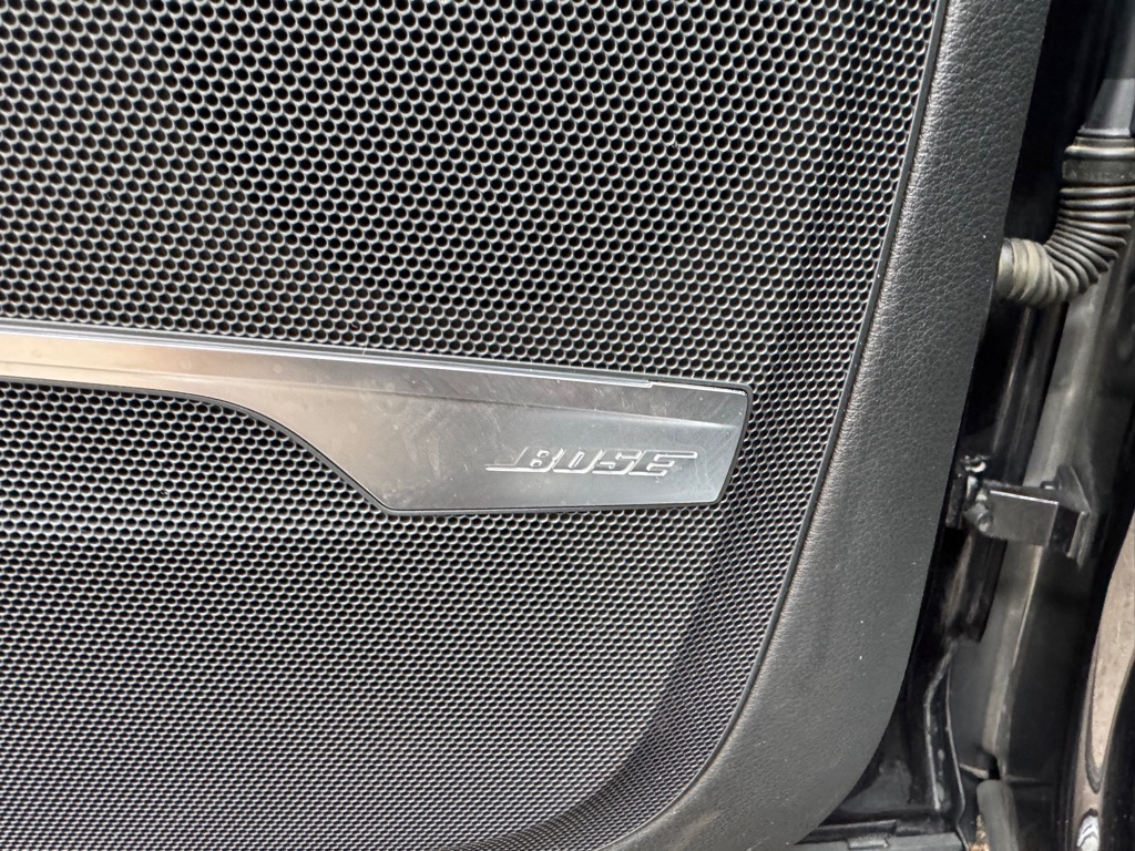 Photo 19 of this AUDI Q7
