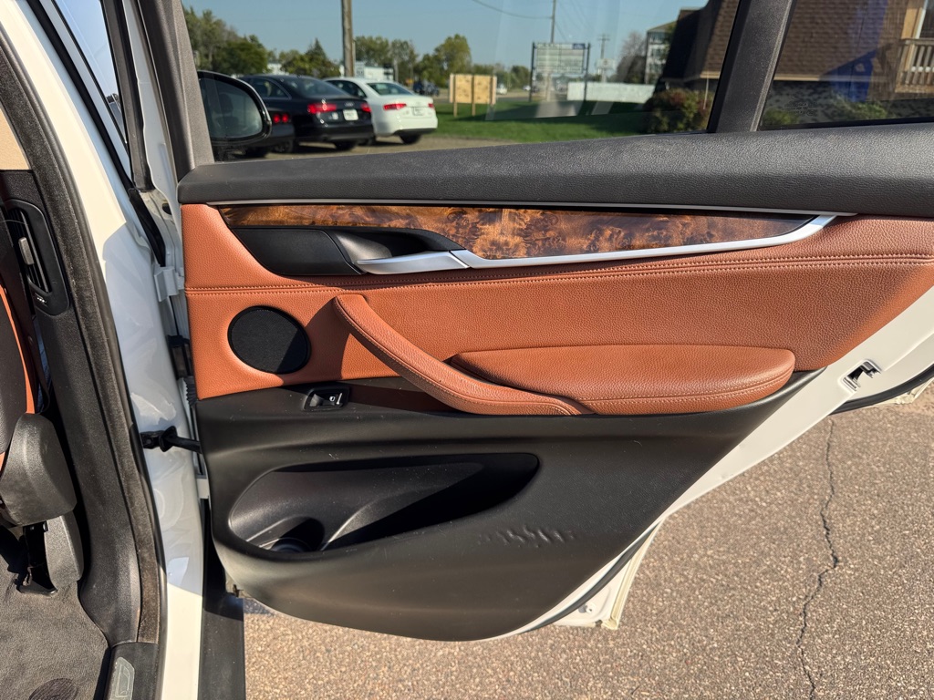 Photo 28 of this BMW X5