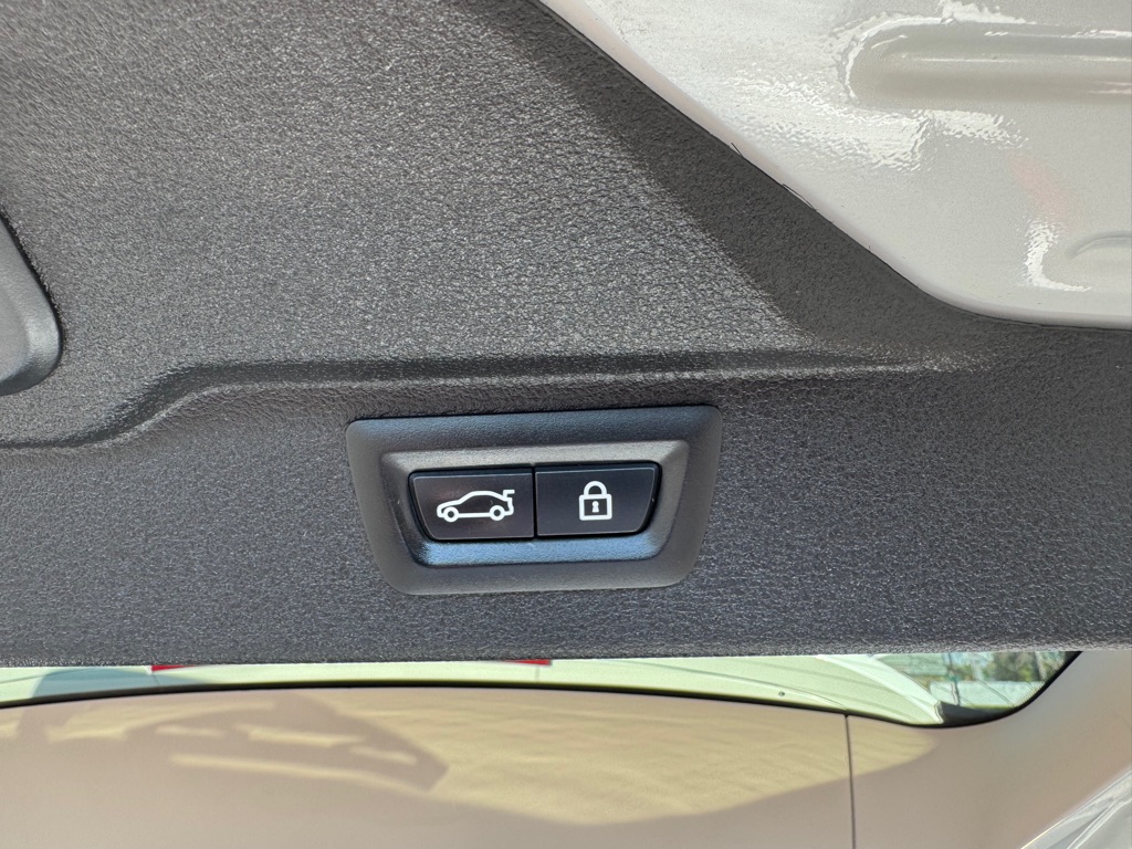 Photo 25 of this BMW X5