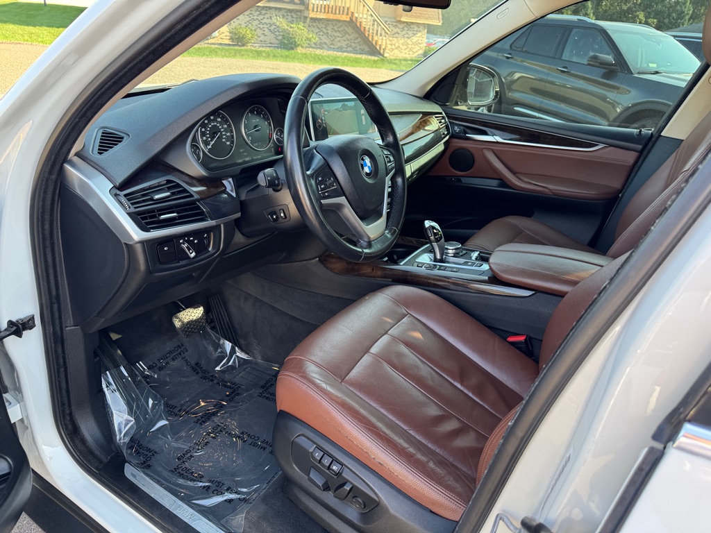 Photo 17 of this BMW X5