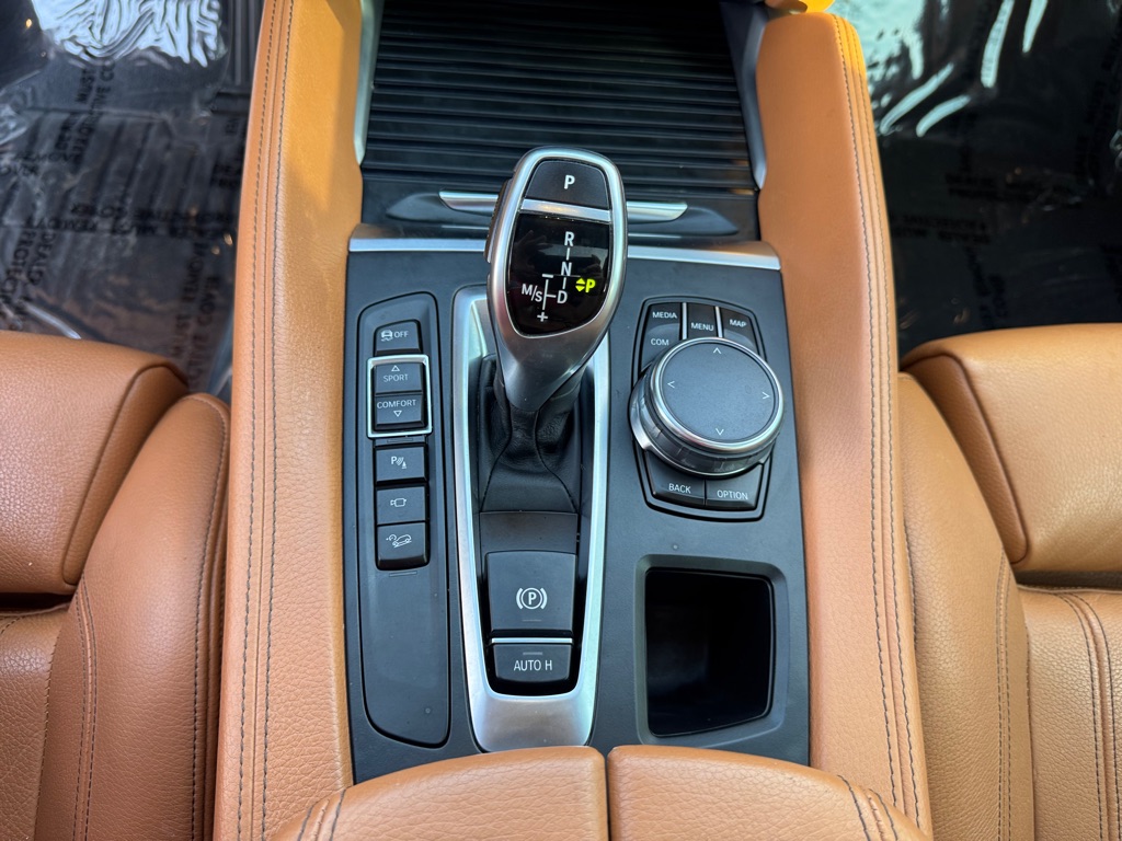 Photo 39 of this BMW X6
