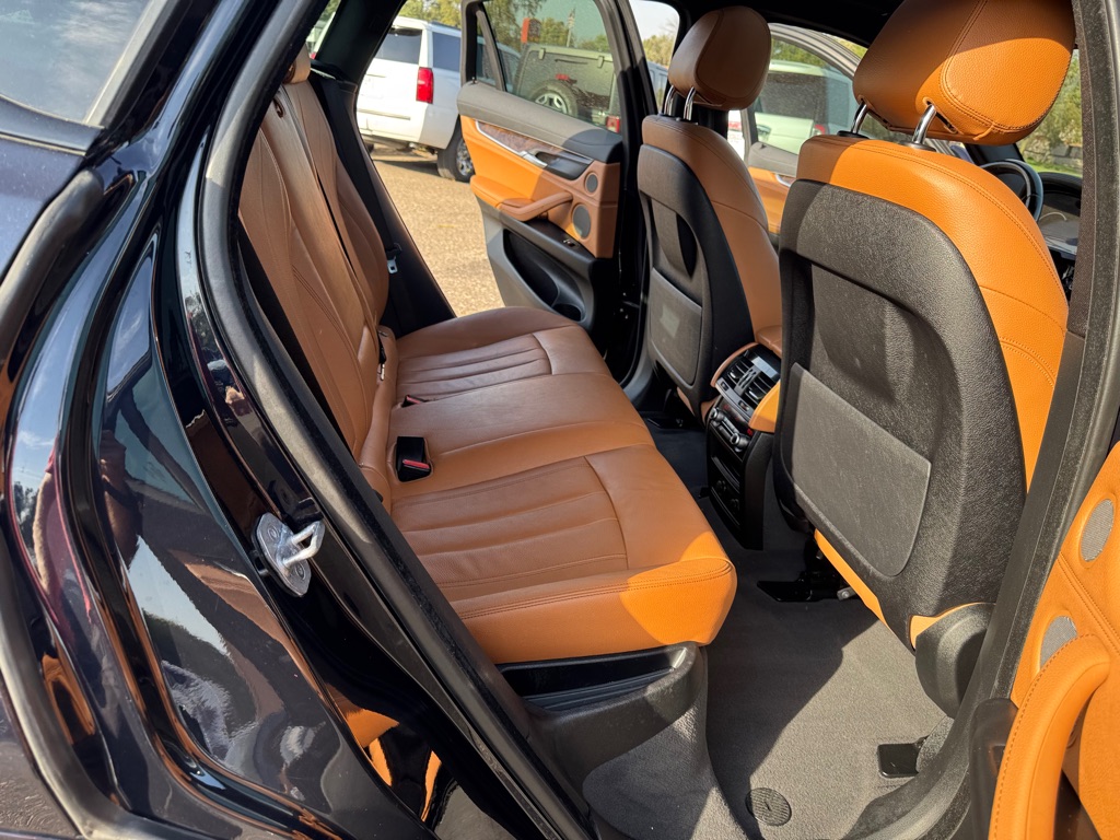 Photo 27 of this BMW X6