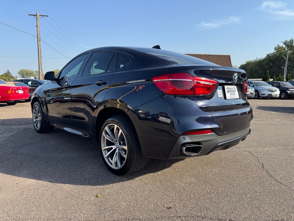 Photo 7 of this BMW X6