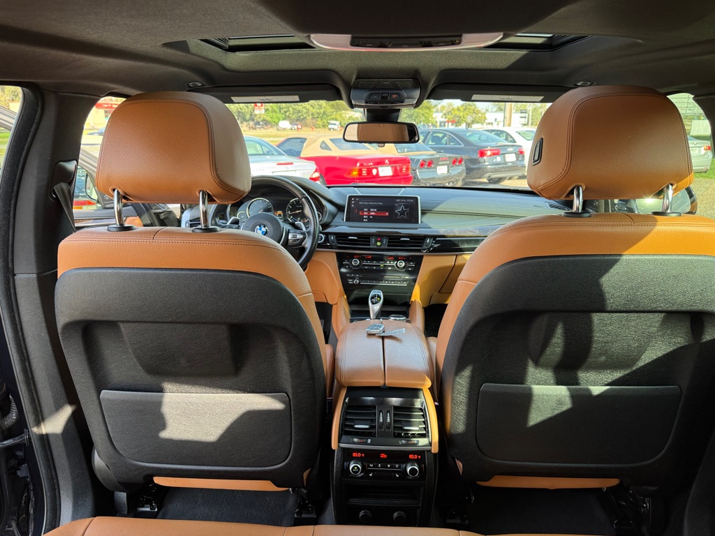 Photo 25 of this BMW X6