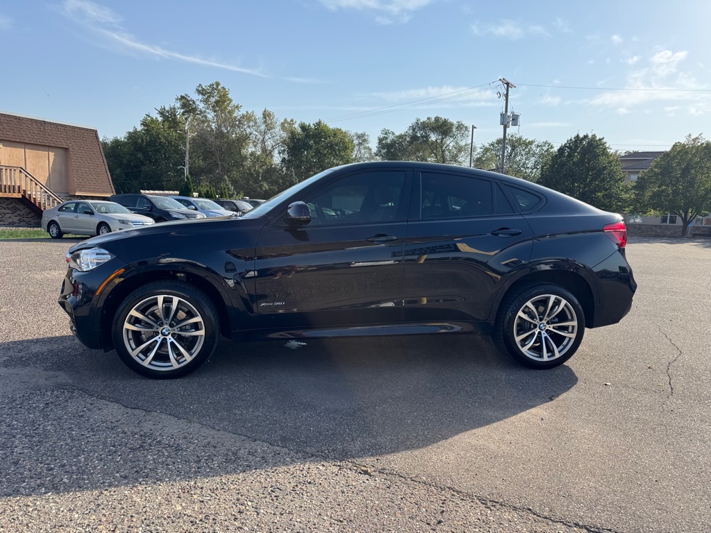 Photo 9 of this BMW X6